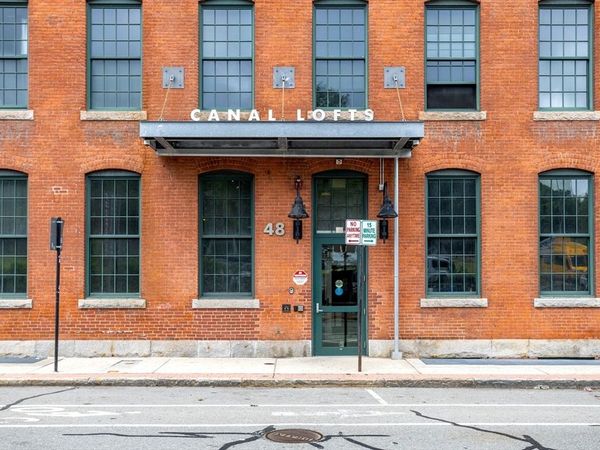 48 Water St, Unit 405, Worcester, MA 01604