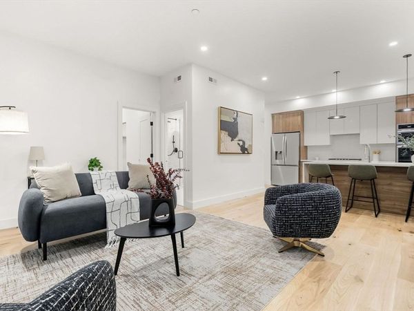 47 Condor, Unit A202, Boston, MA 02128