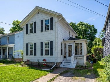 311 South Street , Lockport, NY 14094