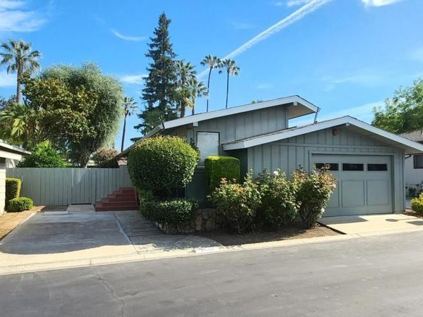 2896 Moss Hollow Drive, San Jose, CA 95121
