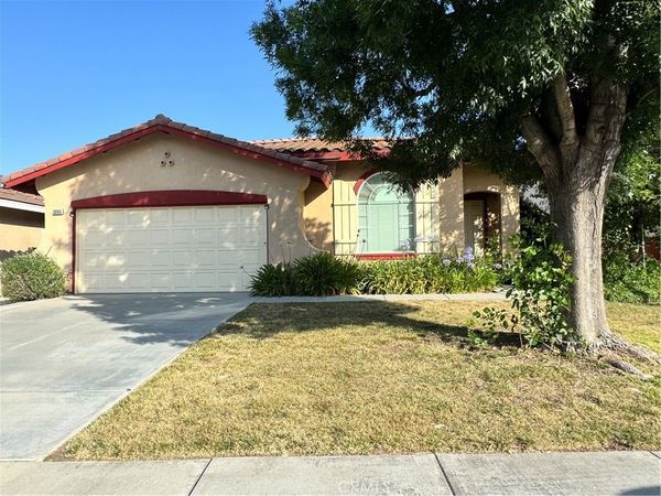 36168 Leeds Street , Winchester, CA 92596