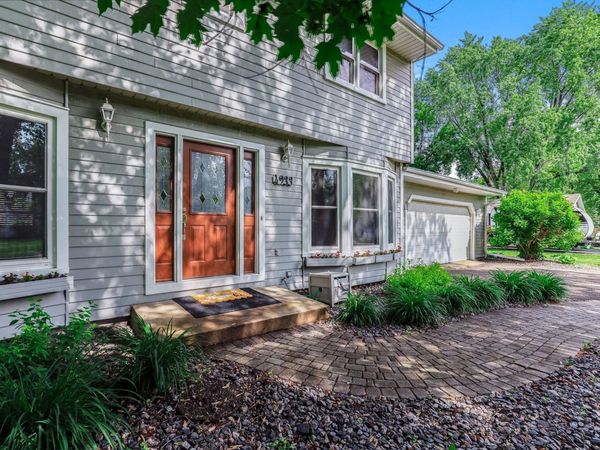 4933 Yukon Avenue N, New Hope, MN 55428