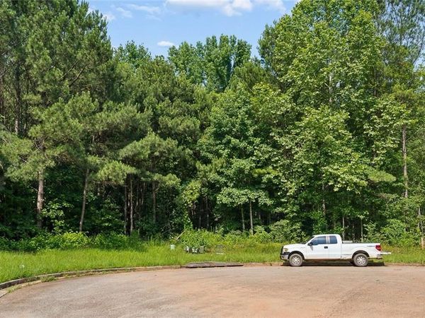 1025 Queens Bridge Way , Griffin, GA 30223