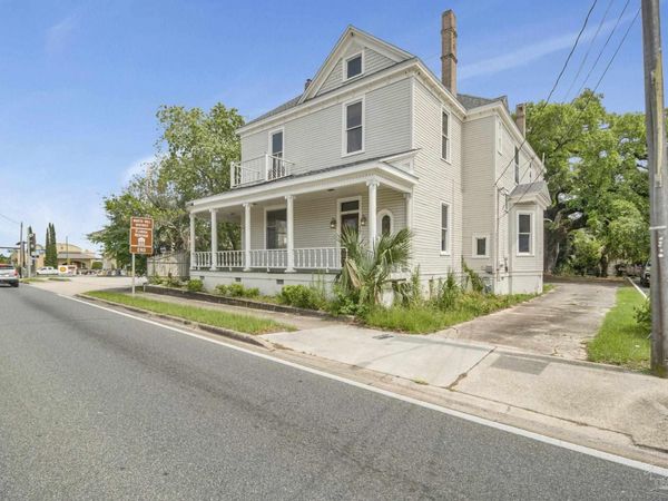 17 W Cervantes, Pensacola, FL 32501