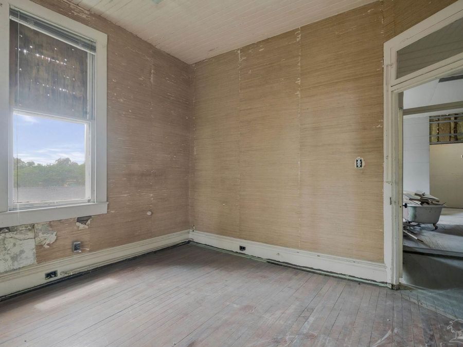 Property Image 47