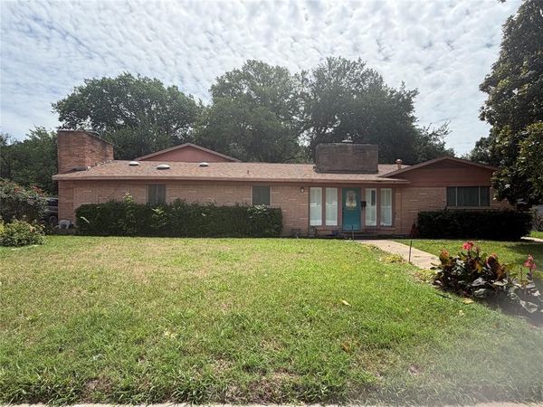 3016 Dreeben Drive , Richland Hills, TX 76118