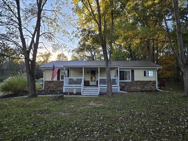 16737 N County Farm Lane, Mt Vernon, IL 62864