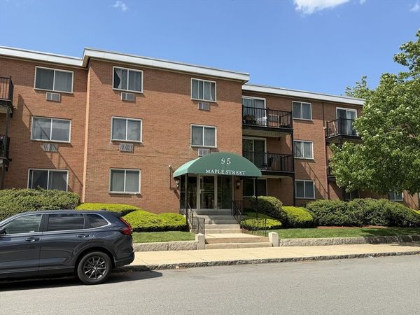 95 Maple, Unit 2, Malden, MA 02148