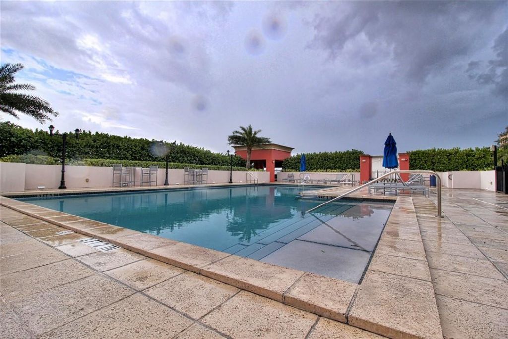 4100 Salzedo Street, Unit 512, Coral Gables, FL 33146 Photo