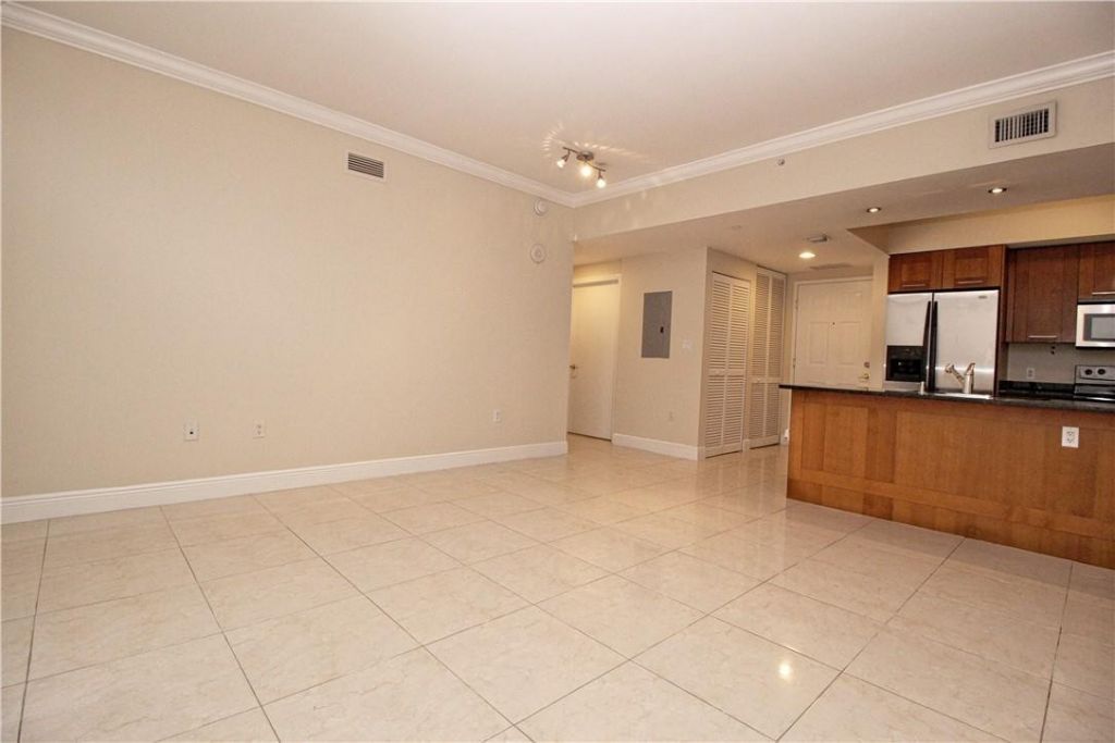 4100 Salzedo Street, Unit 512, Coral Gables, FL 33146 Photo