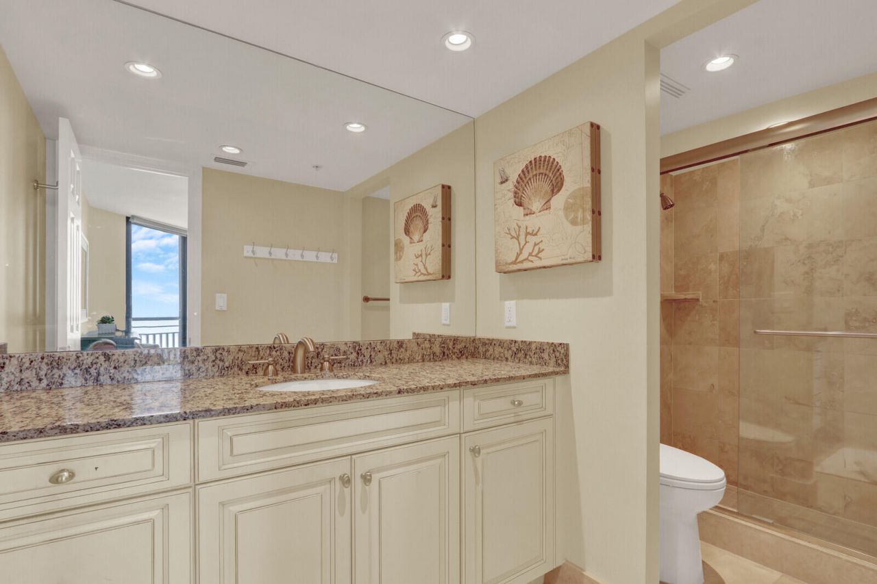 3000 N Ocean Drive, Unit 7h, Singer Island, FL 33404 Photo