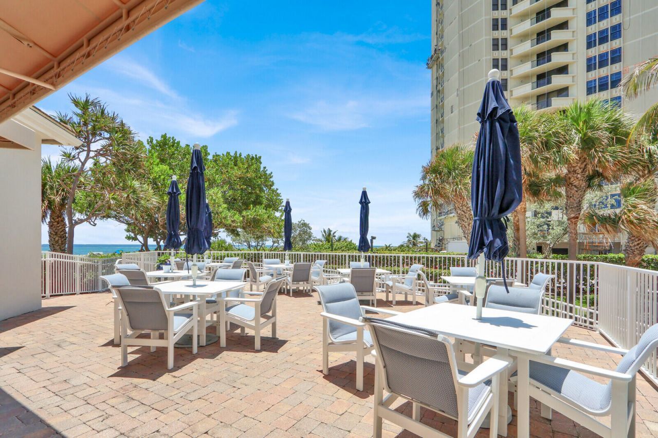 3000 N Ocean Drive, Unit 7h, Singer Island, FL 33404 Photo
