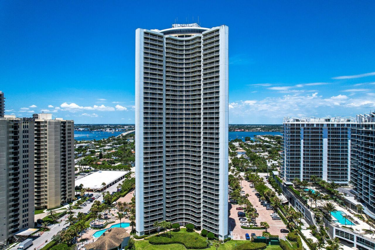 3000 N Ocean Drive, Unit 7h, Singer Island, FL 33404 Photo
