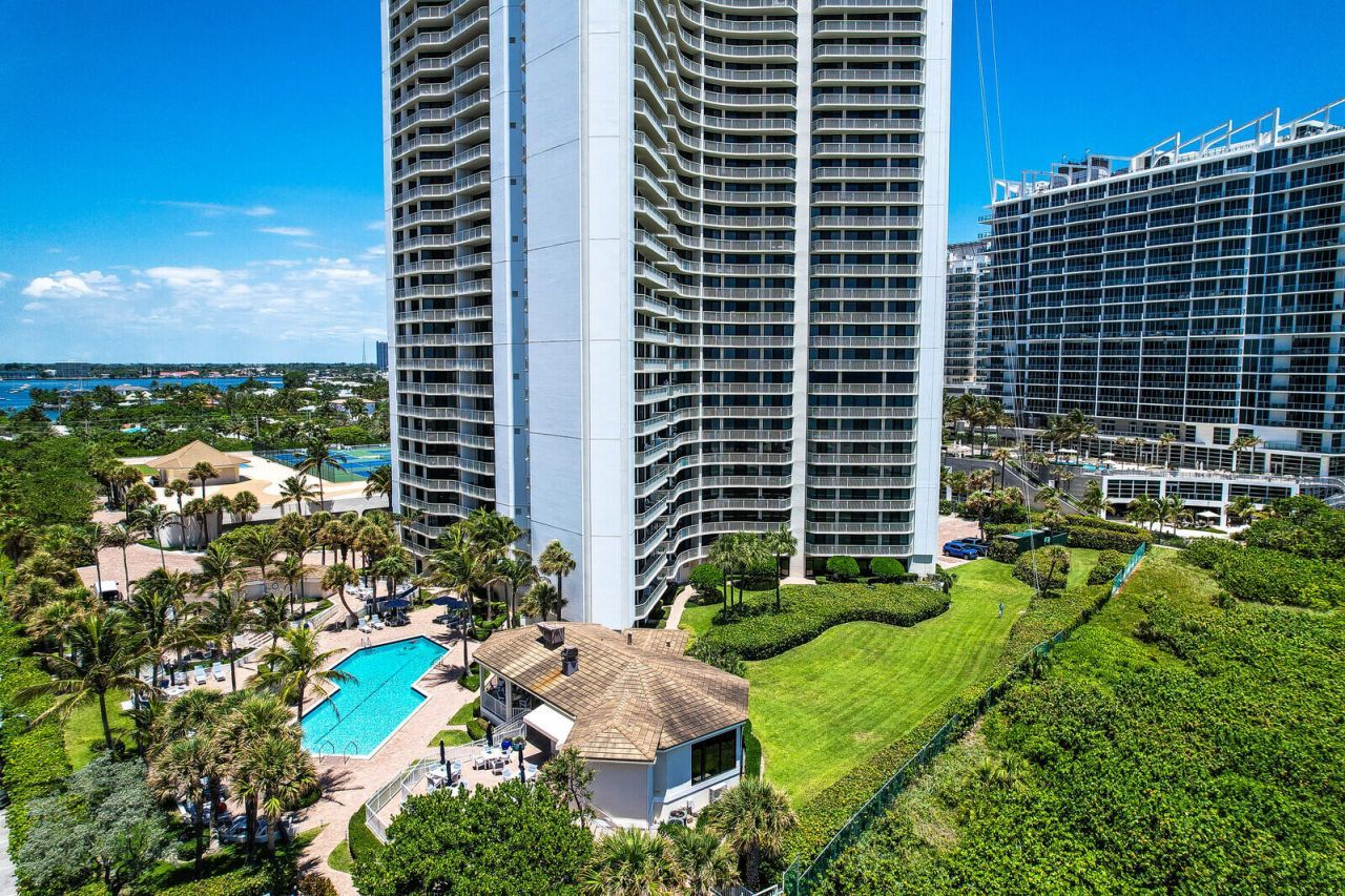 3000 N Ocean Drive, Unit 7h, Singer Island, FL 33404 Photo