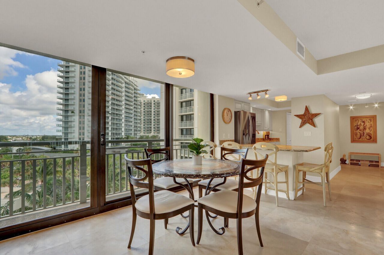 3000 N Ocean Drive, Unit 7h, Singer Island, FL 33404 Photo