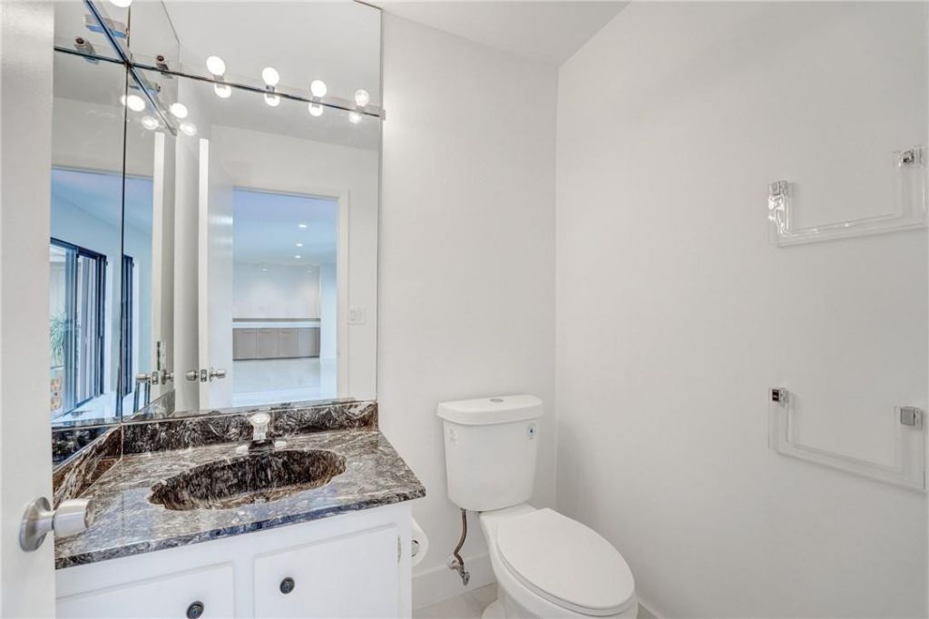103 St Andrews Road, Hollywood, FL 33021 Photo