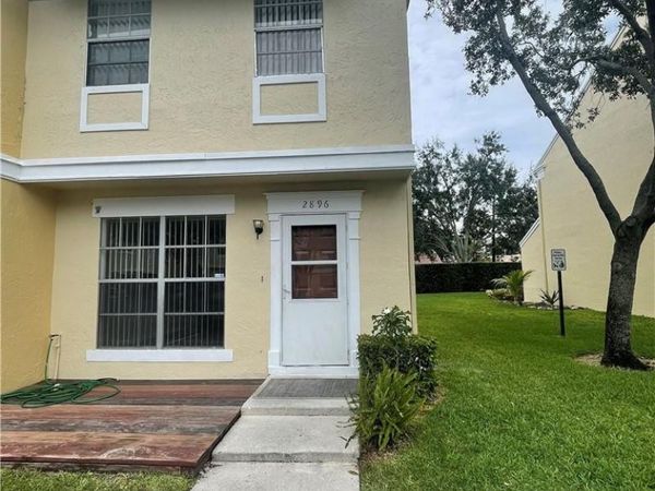 2896 S Edgehill Lane, Unit 2896, Cooper City, FL 33026