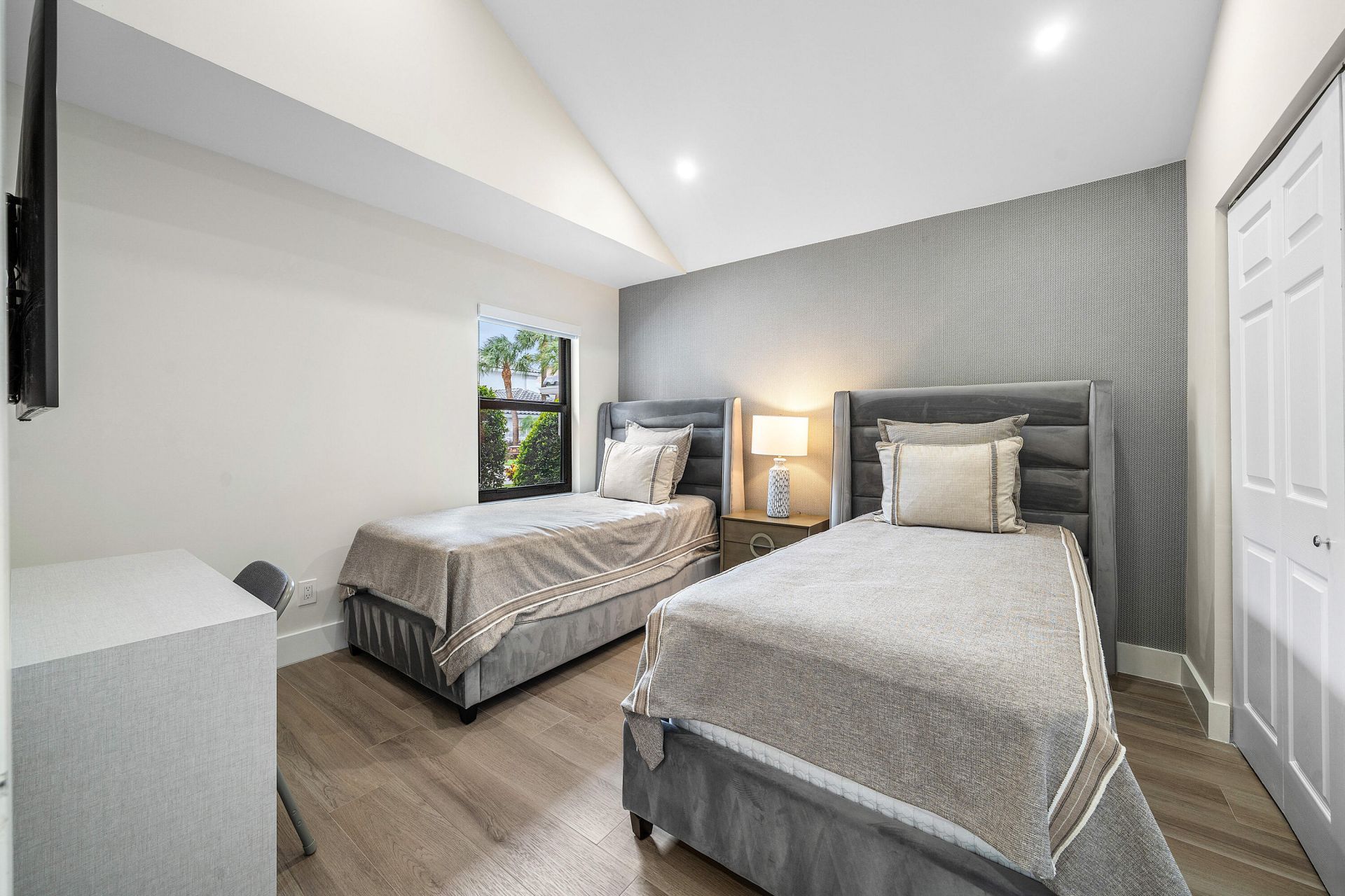 17460 Via, Boca Raton, FL 33496 Photo