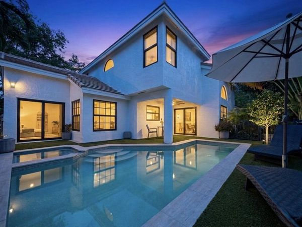 240 Sherwood Forest Drive, Delray Beach, FL 33445