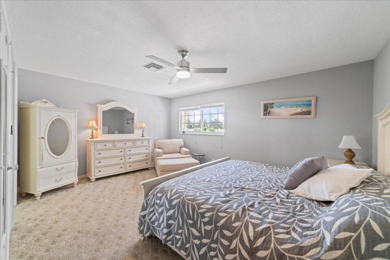 2864 NE 33rd Court, Unit 205, Fort Lauderdale, FL 33306 Photo