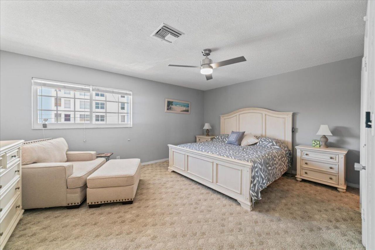 2864 NE 33rd Court, Unit 205, Fort Lauderdale, FL 33306 Photo