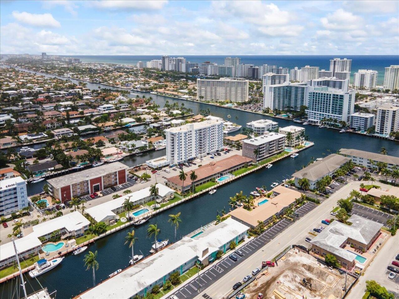 2864 NE 33rd Court, Unit 205, Fort Lauderdale, FL 33306 Photo