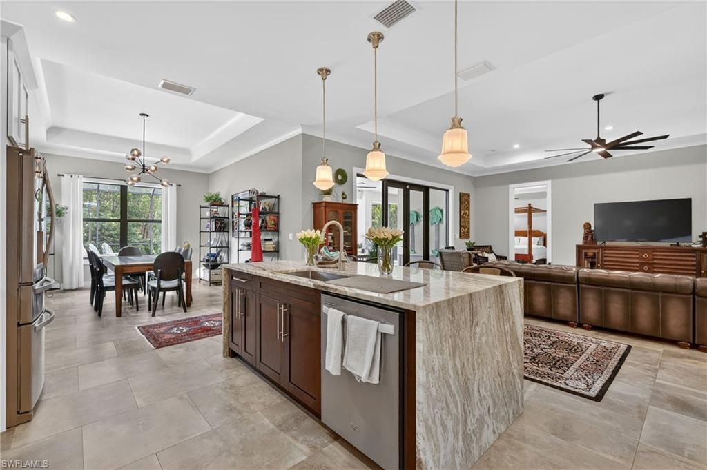 163 19th St Nw, Naples, FL 34120 Photo