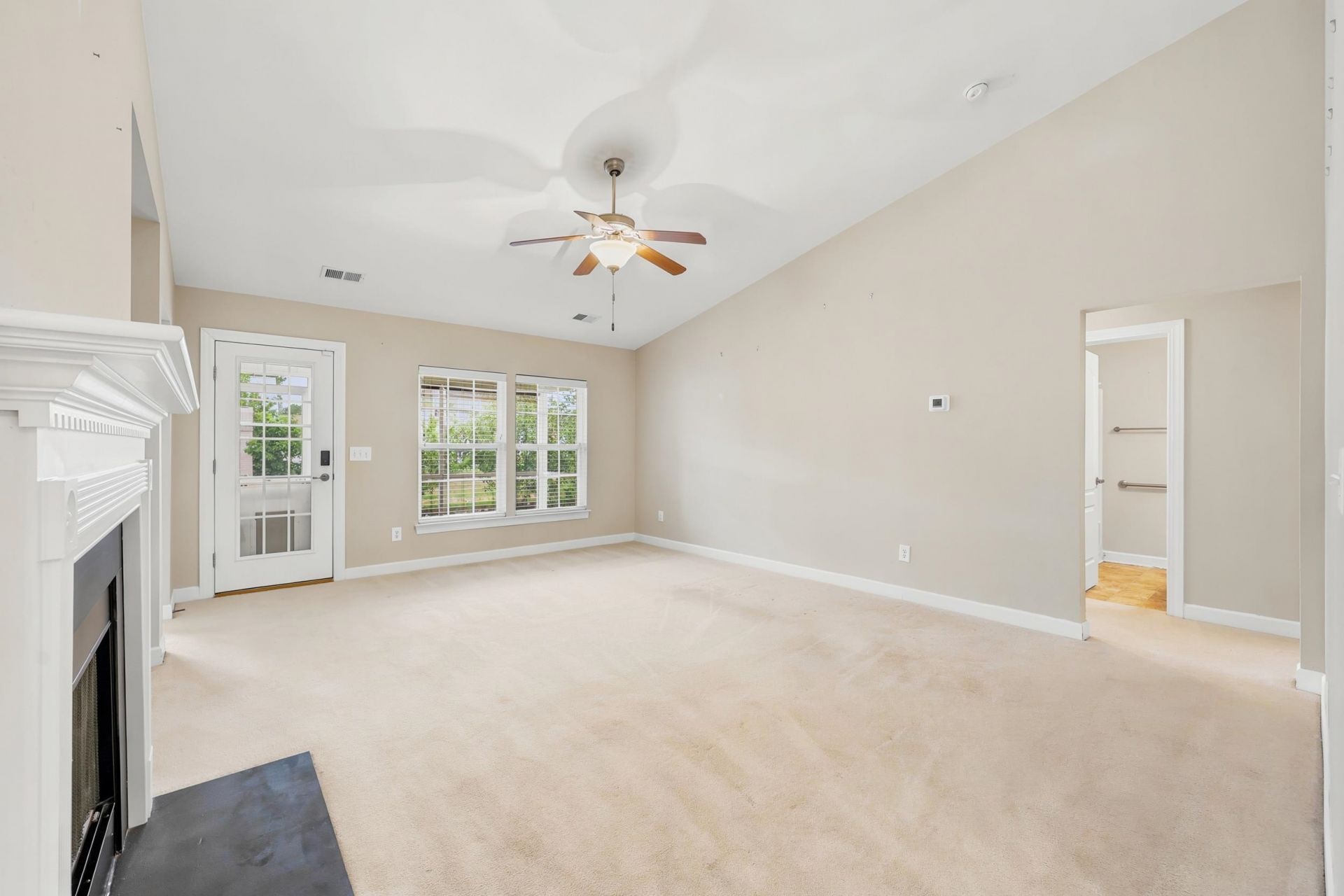 669 Twinflower St.  Photo 14