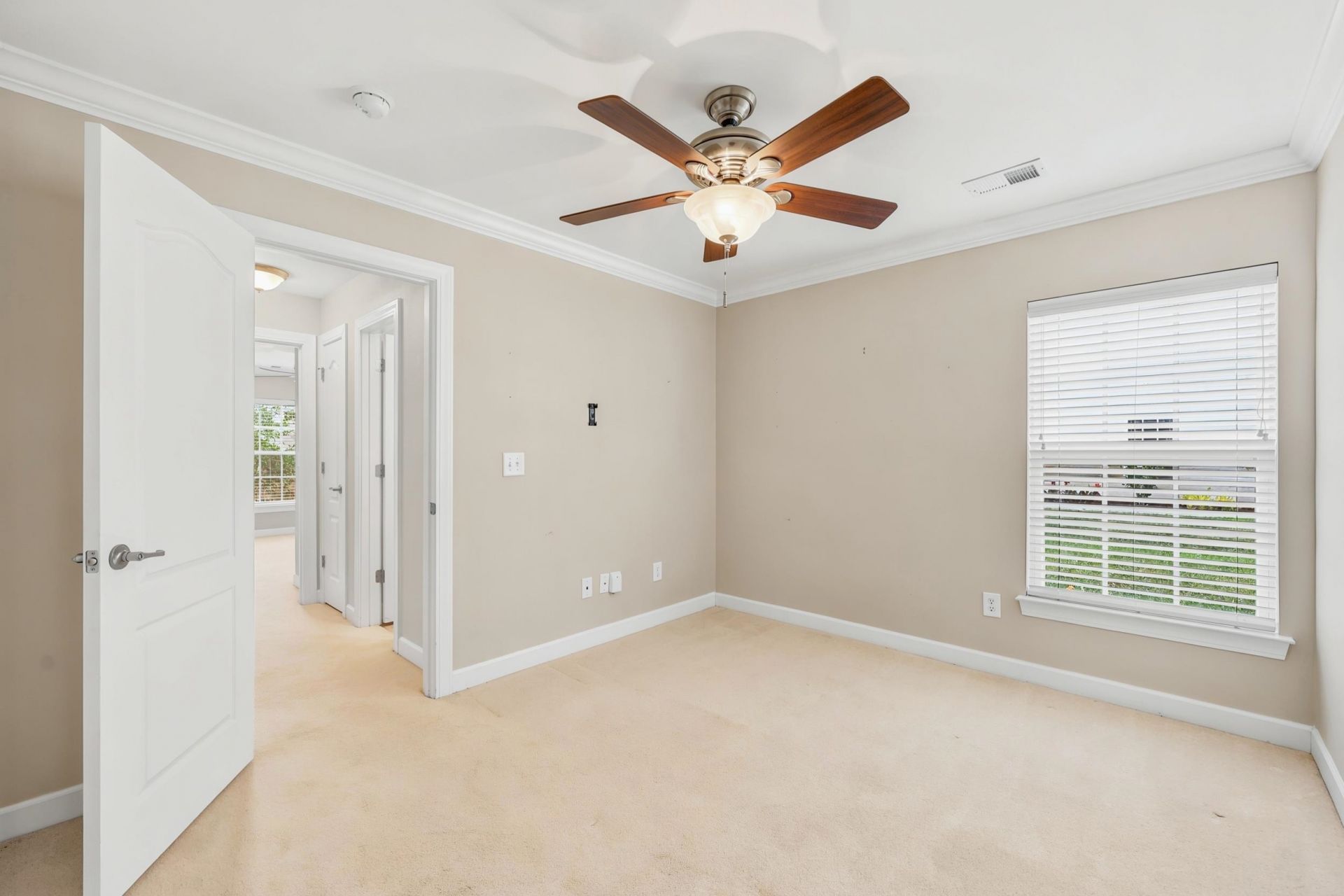 669 Twinflower St.  Photo 20