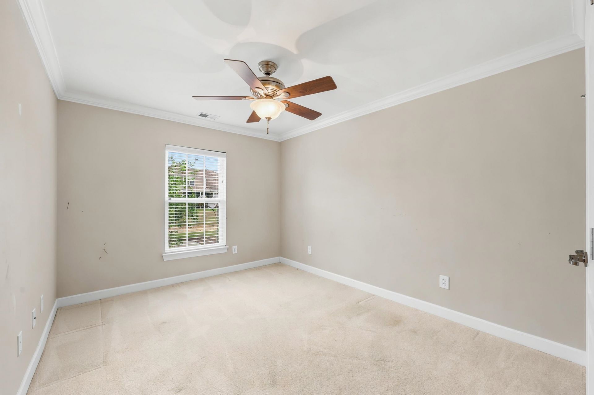 669 Twinflower St.  Photo 22