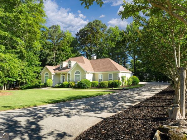 7266 Oak Arms Drive, Villa Rica, GA 30180