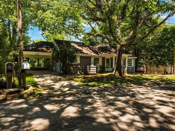 1413 Longridge Road, Charleston, WV 25314