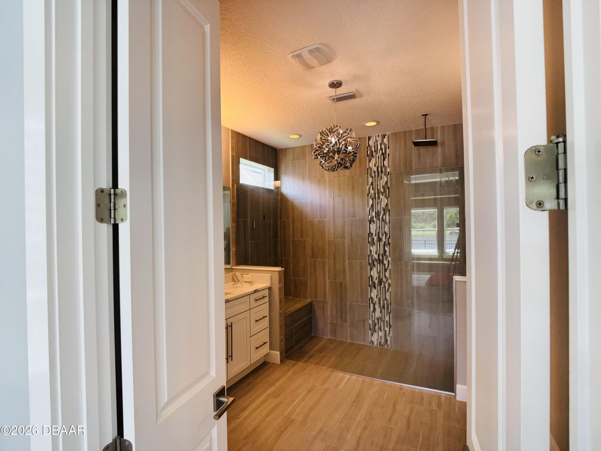 672 Mosaic Boulevard, Daytona Beach, FL 32124 Photo