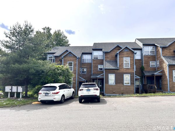 1425 Quinnipiac, Unit 203, New Haven, CT 06513