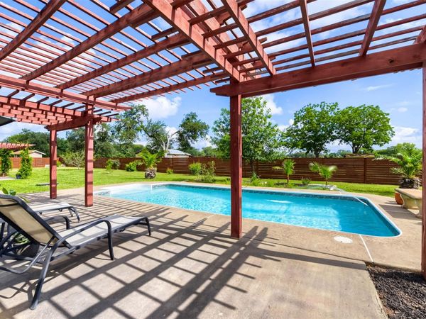 718 Morning Dove CV , Manchaca, TX 78652