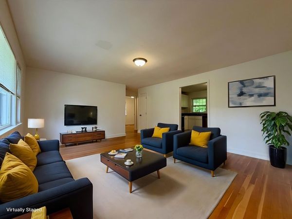 15 Park Avenue, Unit 5, Foxboro, MA 02035