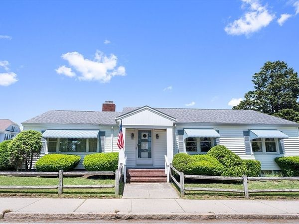 59 Brooklawn St, New Bedford, MA 02745