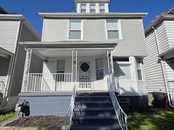 2493 Fischer Street, Detroit, MI 48214