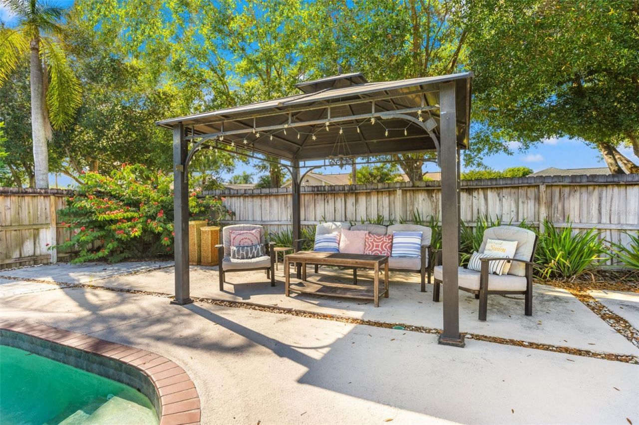 6701 Leeward Isle Way , Tampa, FL 33615 Photo