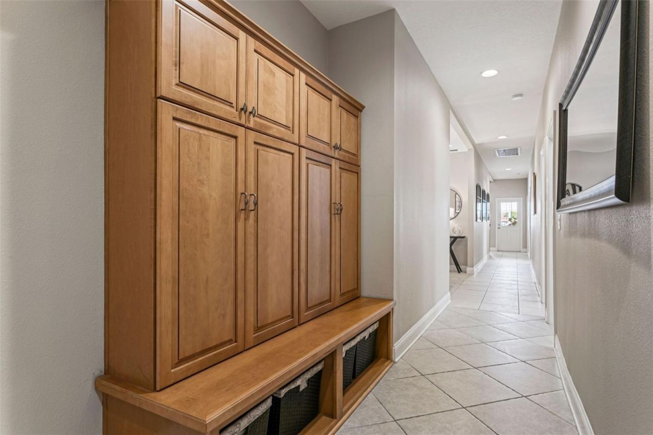 4915 Troydale Road, Tampa, FL 33615 Photo