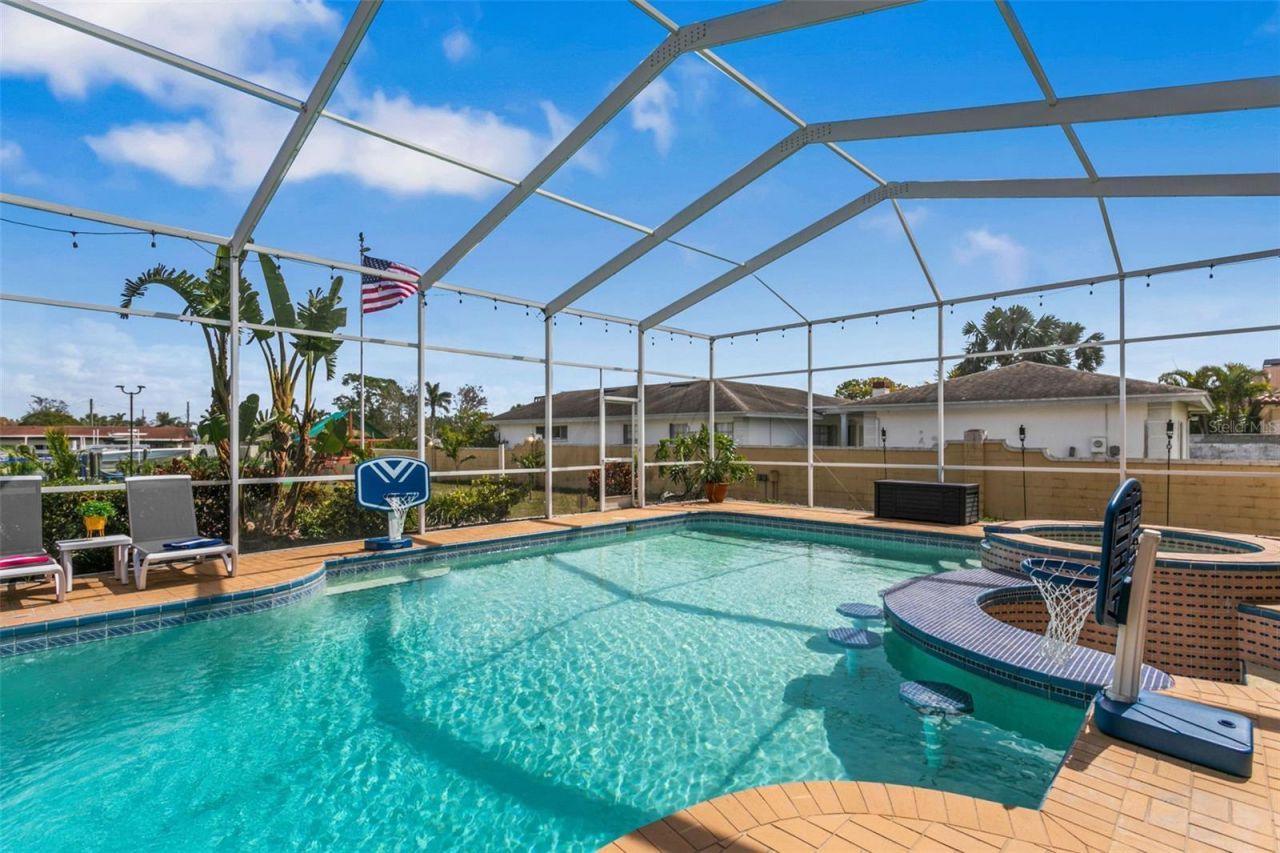 4915 Troydale Road, Tampa, FL 33615 Photo
