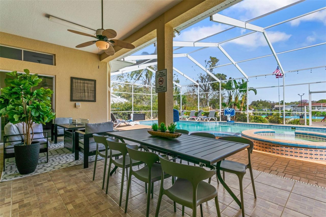 4915 Troydale Road, Tampa, FL 33615 Photo