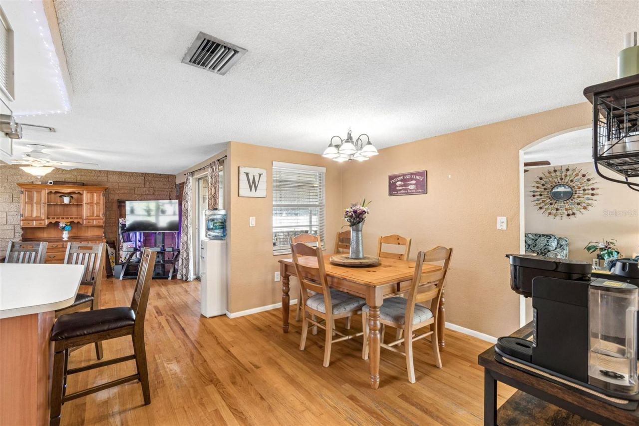 9221 Rainbow Lane, Port Richey, FL 34668 Photo