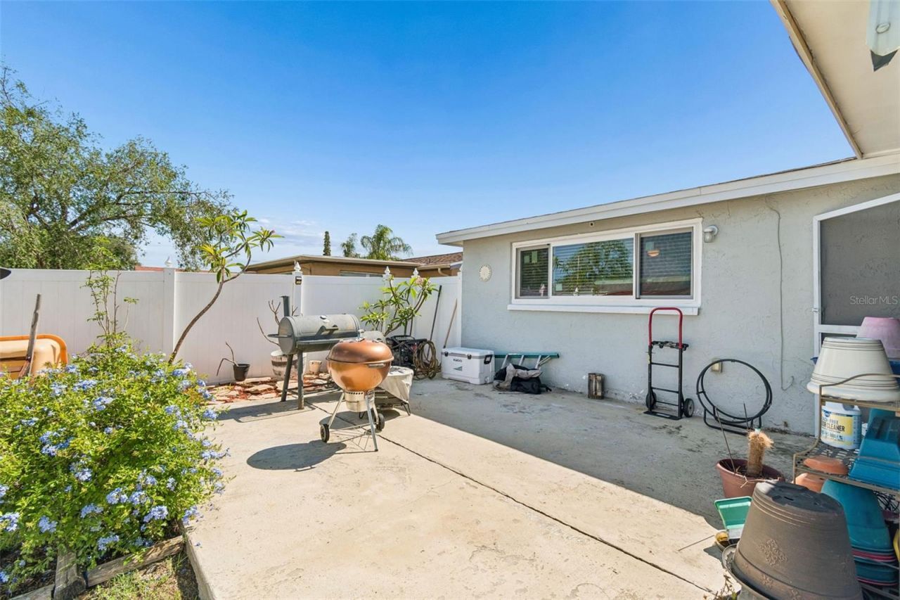 9221 Rainbow Lane, Port Richey, FL 34668 Photo