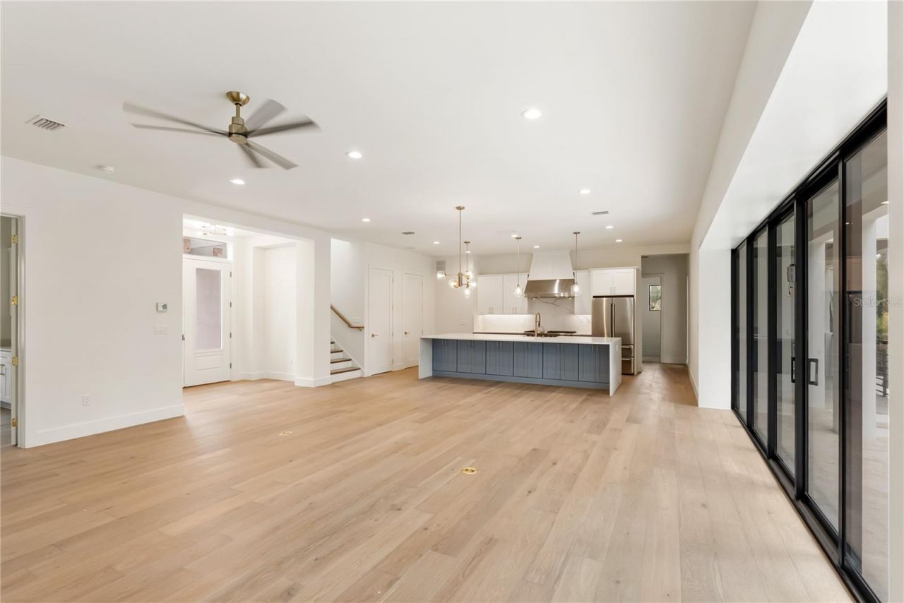 3800 Flores Avenue, Sarasota, FL 34239 Photo