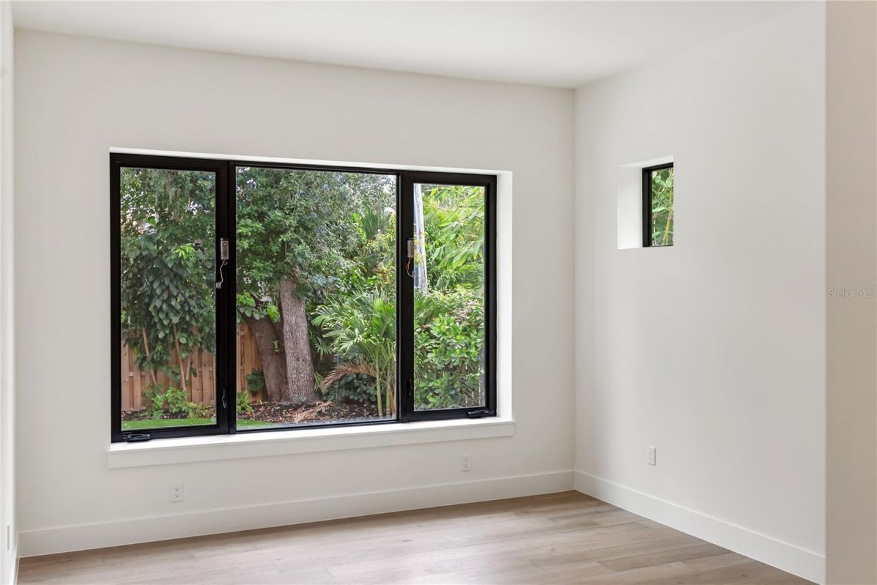 3800 Flores Avenue, Sarasota, FL 34239 Photo