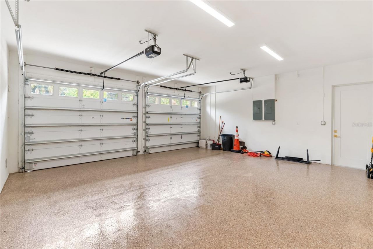 3800 Flores Avenue, Sarasota, FL 34239 Photo