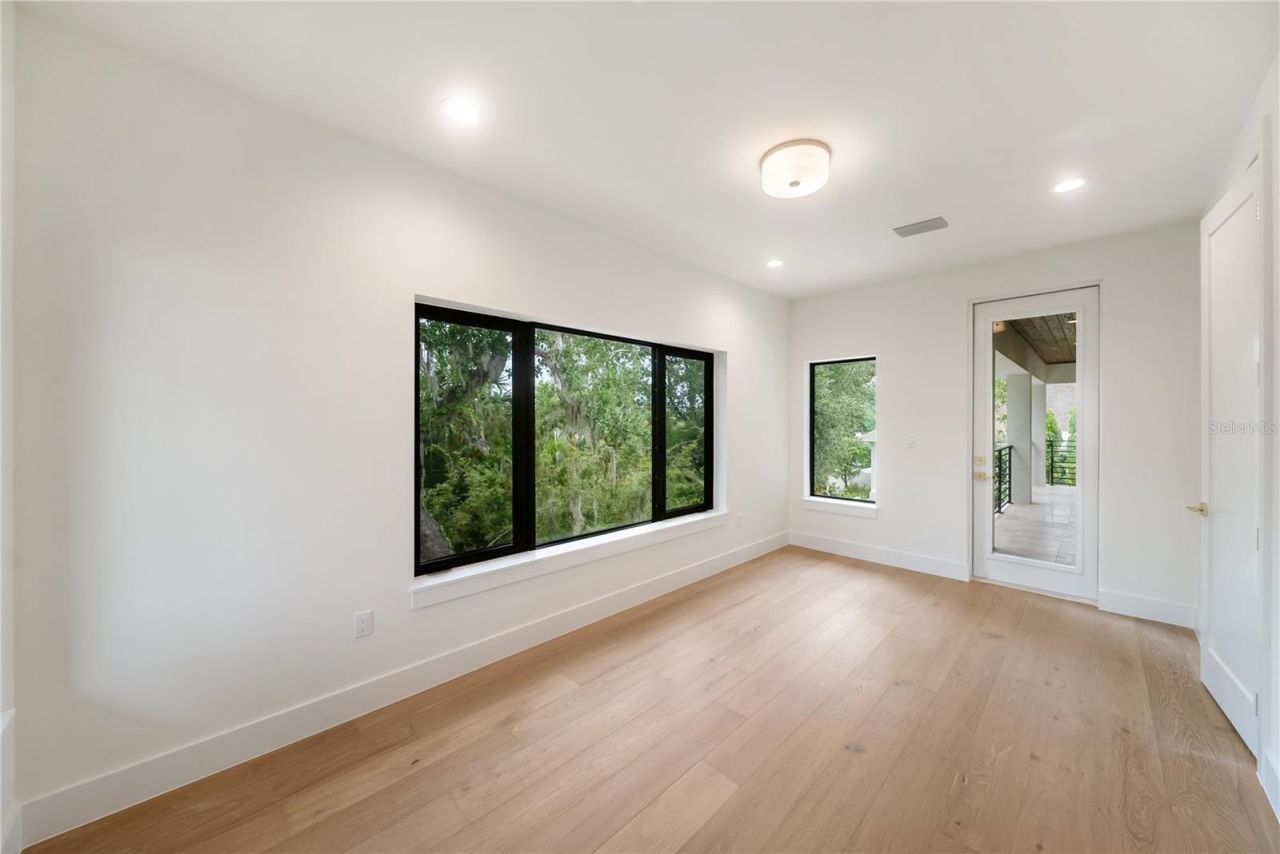 3800 Flores Avenue, Sarasota, FL 34239 Photo