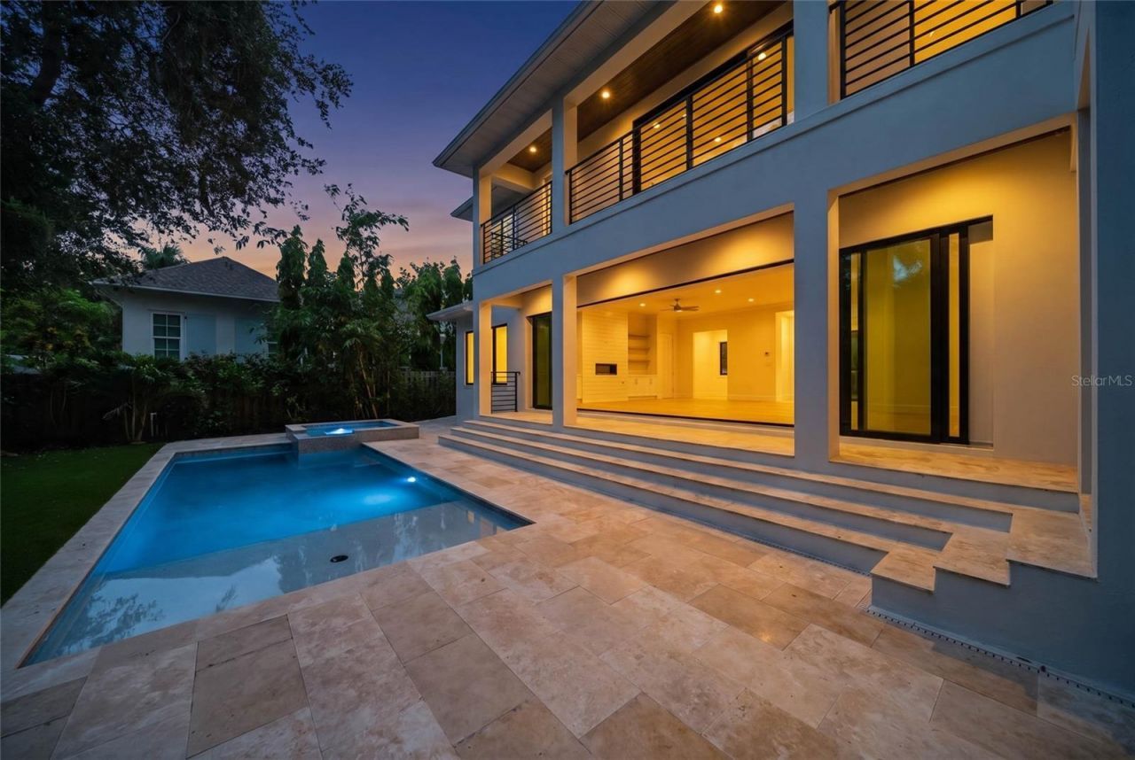 3800 Flores Avenue, Sarasota, FL 34239 Photo