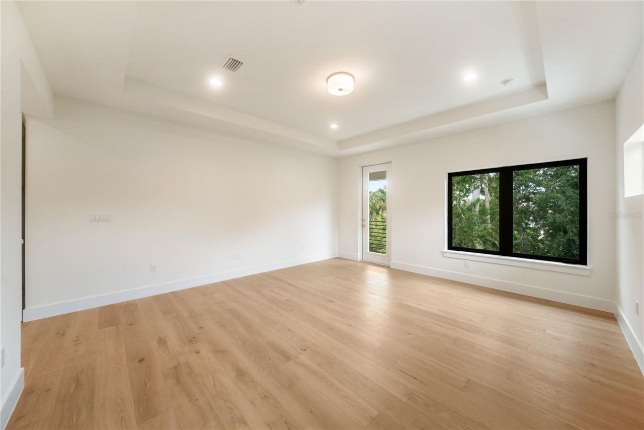 3800 Flores Avenue, Sarasota, FL 34239 Photo